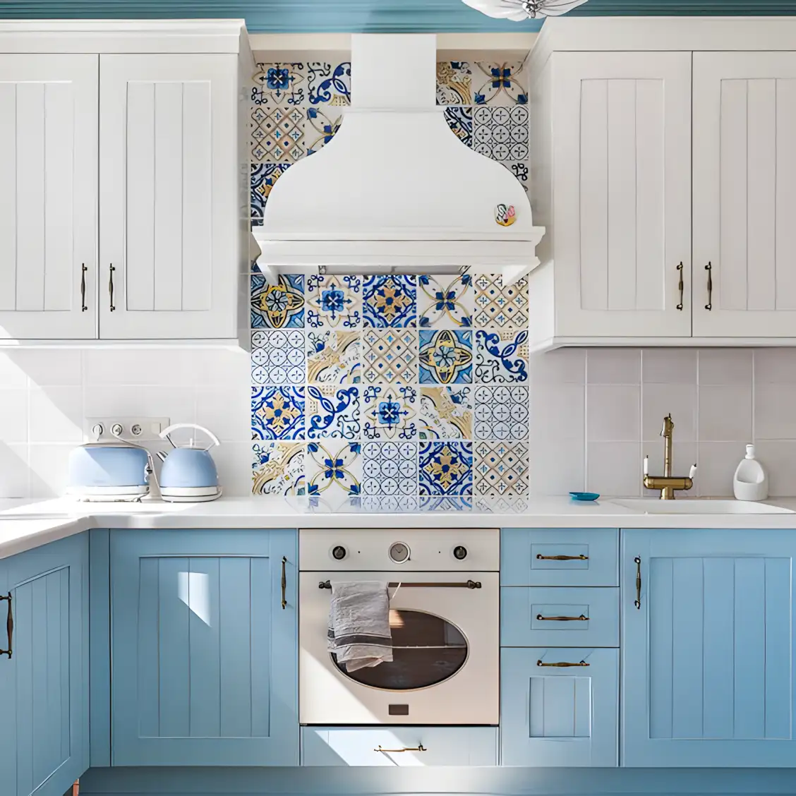 Mediterranean-Inspired Blue and White Kitchen with Patterned Tile Backsplash | Material Depot